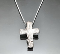 Silver cross P 2067