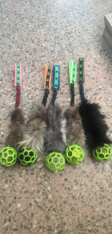 BERRA Ultimate bungee toy with real fur with green ball