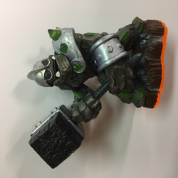 Skylanders Giants Crusher