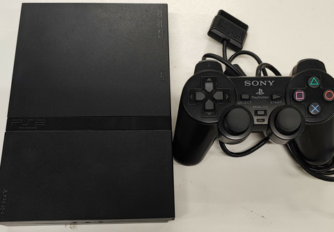 Playstation 2 Slim -konsoli