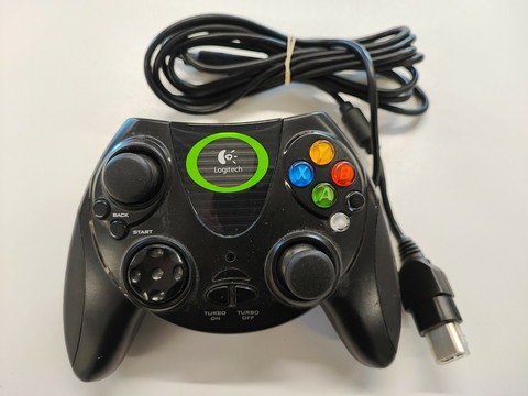 Xbox Logitech tarvikeohjain