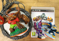 Skylanders Giants Starter Set (PS3)