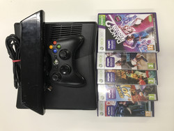 Xbox 360S + Kinect pelipaketti