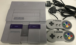 SNES USA konsoli + 2 ohjainta
