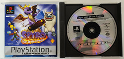 Spyro: Year of the Dragon (PS1 Platinum)