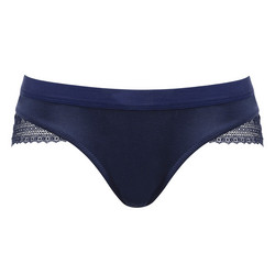 Serena shorts alushousut