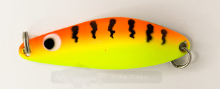Kapun taimen uistin 68mm 15g väri 9