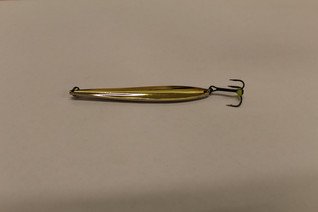 Akara Pystypilkki 80mm nikkeli kulta