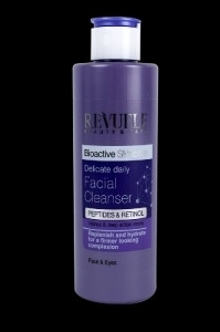 Revuele Bioactive Skin Care Peptides & Retinol Facial Cleanser 200ml
