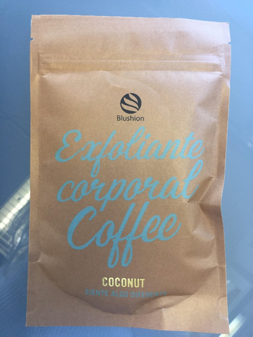 Blushion Coffee vartalonkuorinta-aine - COCONUT 135g