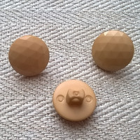 Beige kantanappi, koristeellinen, 13 mm