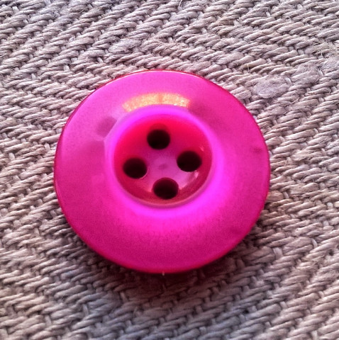 Aniliini helmiäinen, 17 mm