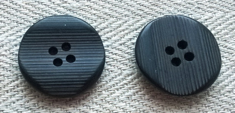 Musta takinnappi koristeellinen, 22 mm