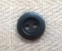 Musta paidannappi, 10 mm