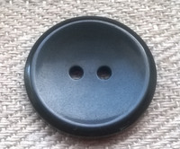 Musta perusnappi, 21 mm