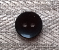 Musta paidannappi, 12 mm