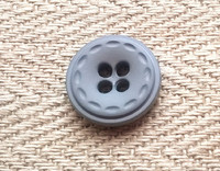 Harmaa paidannappi, 12 mm