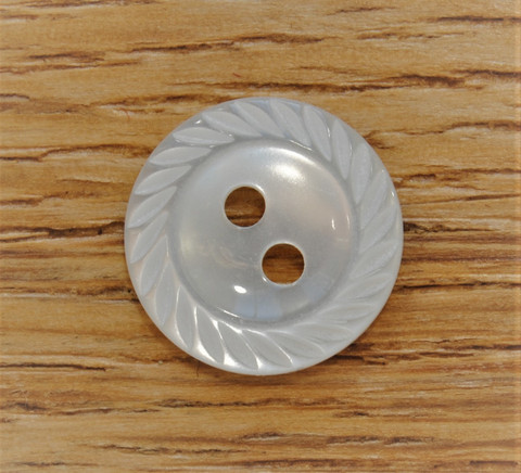Valkoinen kuviollinen nappi, 14 mm