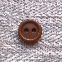 Toffeenruskea paidannappi, 12 mm