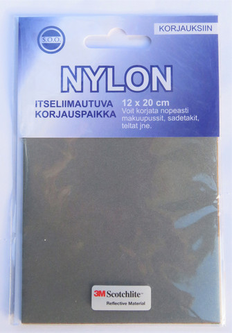 Heijastava itseliimautuva paikka