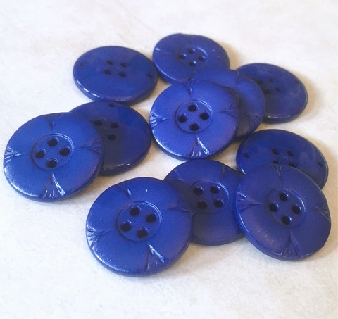 Sininen kukkakuvioinen nappi, 23 mm
