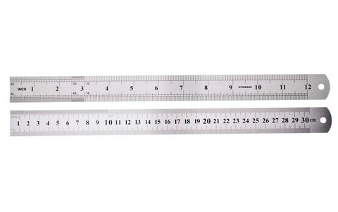 Metalliviivain 30 cm