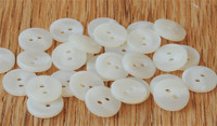 Luonnonvalkoinen paidannappi, 11 mm