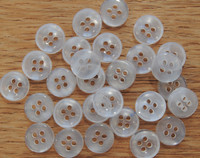 Valkoinen paidannappi, 11 mm