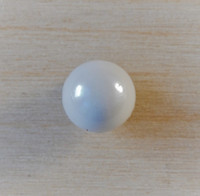 Valkoinen pallonappi, 8 mm