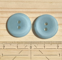 Vaaleansininen nappi, 18 mm