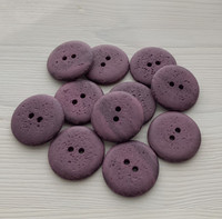 Pyöreä punertavanvioletti nappi, 23 mm
