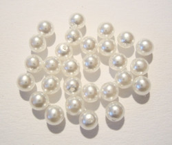 Helmiäislasihelmi valkoinen 4 mm (n. 100 kpl)