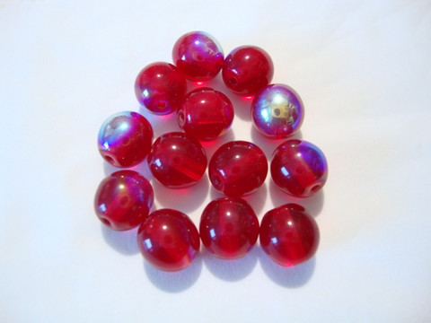 Tsekkiläinen lasihelmi punainen hopeoitu pyöreä 8 mm (20/pss)