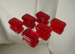 Tsekkiläinen lasihelmi punainen suorakulmio 15 x 10 mm (10/pss)