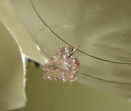 Swarovski kristalli sydänriipus vaalean punainen (Rosaline) 17 mm