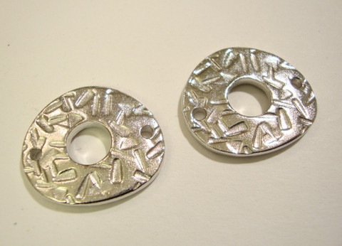 TierraCast Korulinkki Abstrakti hopeoitu 22 x 20 mm 2-reikäinen