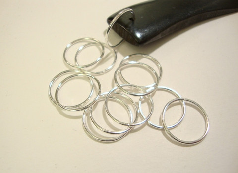 Välirengas 12 x 1 mm hopeoitu avattava (20 kpl/pss)