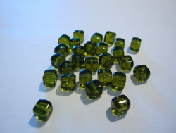 Tsekkiläinen lasihelmi oliivin vihreä kuutio 7 x 5 mm (10/pss)