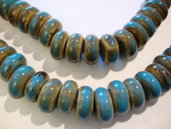 Keramiikkahelmi turkoosi/vaalean ruskea rondelli 12 x 6 mm (10/pss)