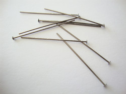Korupiikki pitkä hopeoitu 100 x 0,7 mm, tasapää (30 kpl/pss)