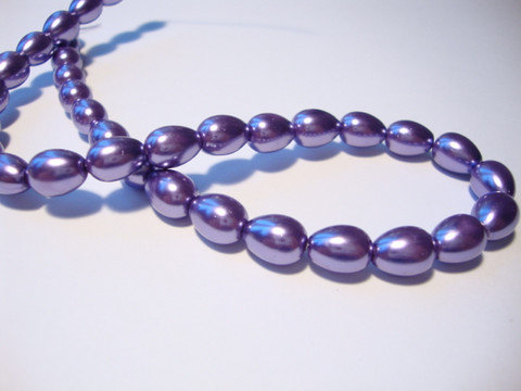 Helmiäislasihelmi lila/violetti 9 x 7 mm (20 kpl/pss)