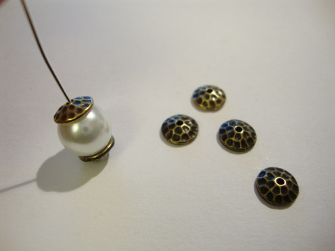 TierraCast Helmihattu 'Taottu'  pronssi 8 mm (2 kpl/pss)