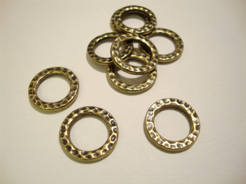 TierraCast Korulinkki Taottu pronssi 13 mm (sisämitta 8,5 mm)