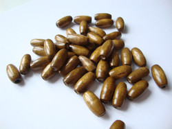 Puuhelmi keskiruskea ovaali 15 x 7 mm (50 kpl/pss)
