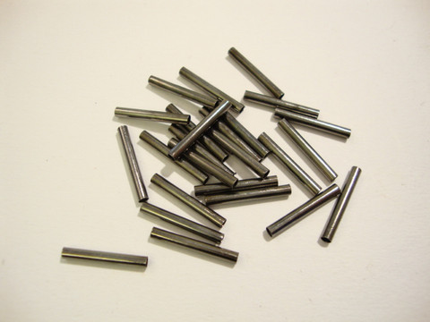 Metallihelmi putki sileä musta 15 x 2 mm (100/pss)