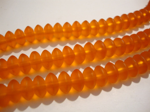Huurrelasihelmi tangerine (oranssi) rondelli 5 x 8 mm (10/pss)