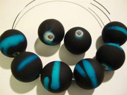 Akryylihelmi matta musta /turkoosi (rubberized) 14 mm (2/pss)