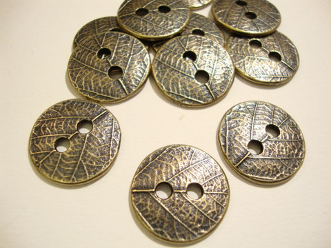 TierraCast Metallinappi pyöreä lehtikuvio pronssi 18 mm