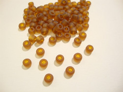 Siemenhelmi ruskea matta Root beer 6/0 4 mm (20 g/pss)