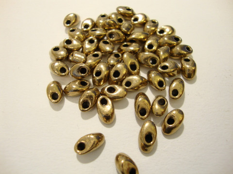 Miyuki siemenhelmi antiikkikulta pitkä Magatama 7x4 mm LMA457 (10 g/pss)